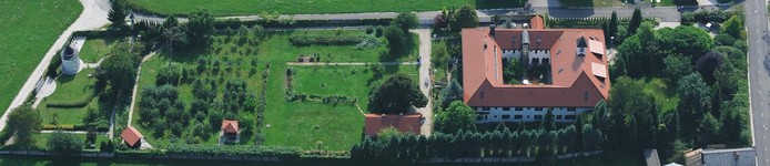 pogled na obseg klavzure karmela v Sori